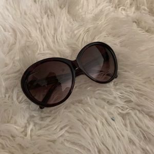 Auth Tom Ford sunglasses no box